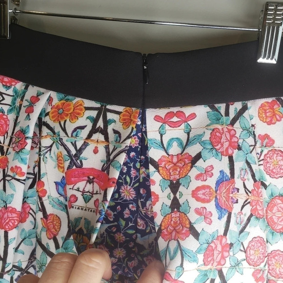 Miahatami 3-Tiered Vibrant Skirt NWT Midi Skirt Designer Floral Luxury Runway - Picture 10 of 17